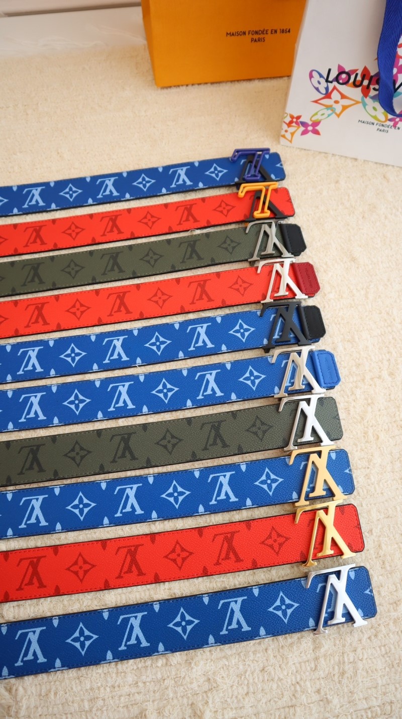 LOUIS VUITTON Belts